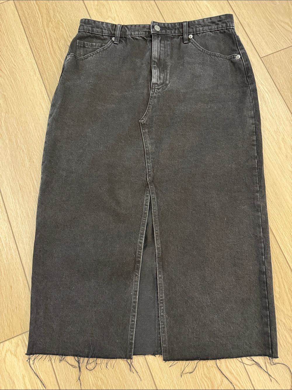 Industry Black Denim Midi Skirt Sz 10 Distressed Grunge Back to School Modest